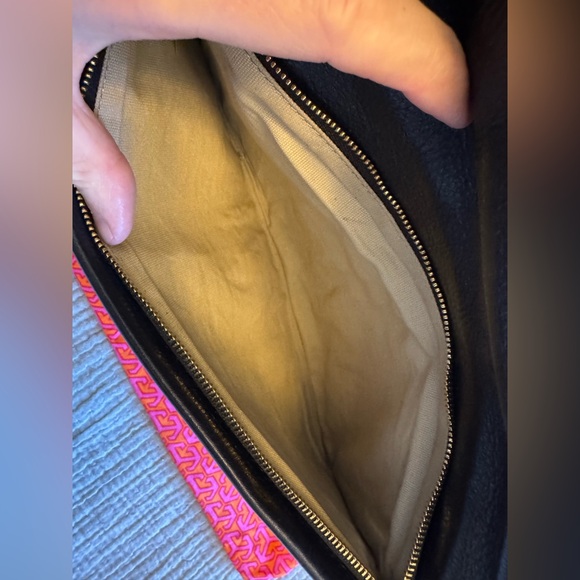 Tory Burch Bombé Reva Clutch in Black - Picture 5 of 10